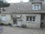 un pavillon d'habitation à La Frette-sur-Seine (Val-d'Oise), mise à prix : 290 000 €